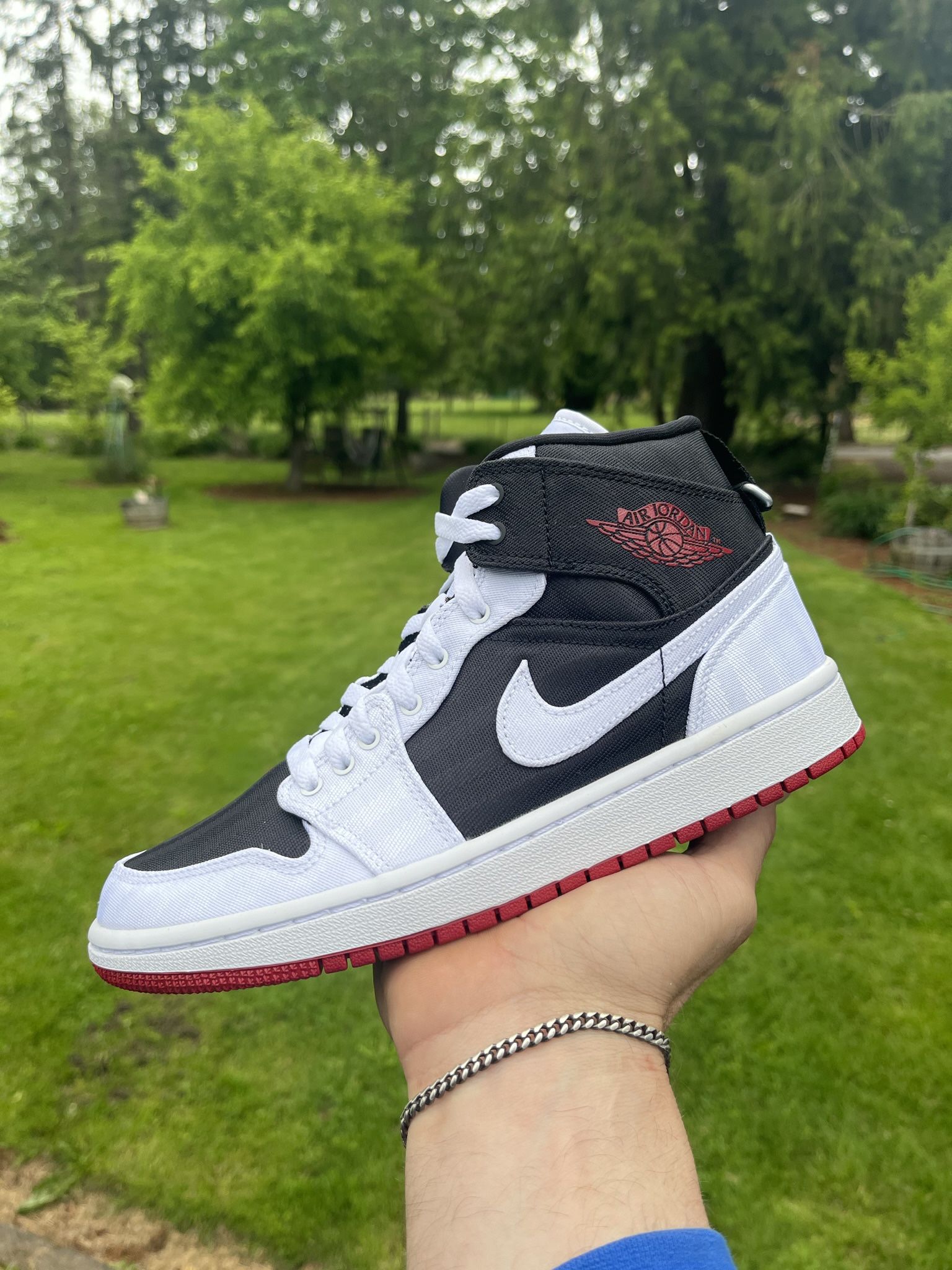 Jordan 1 Mid SE Utility Canvas