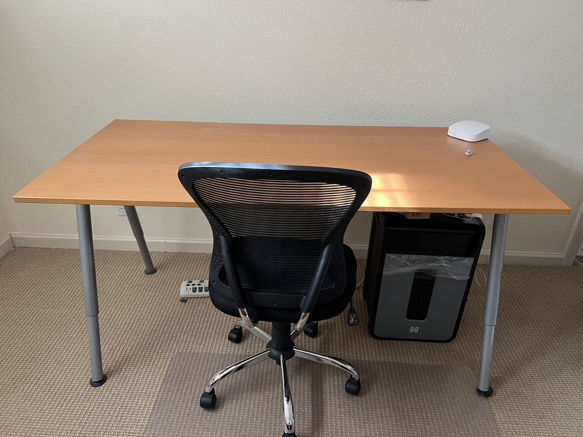 Computer/Office Desk With 2 Filing Cabinets