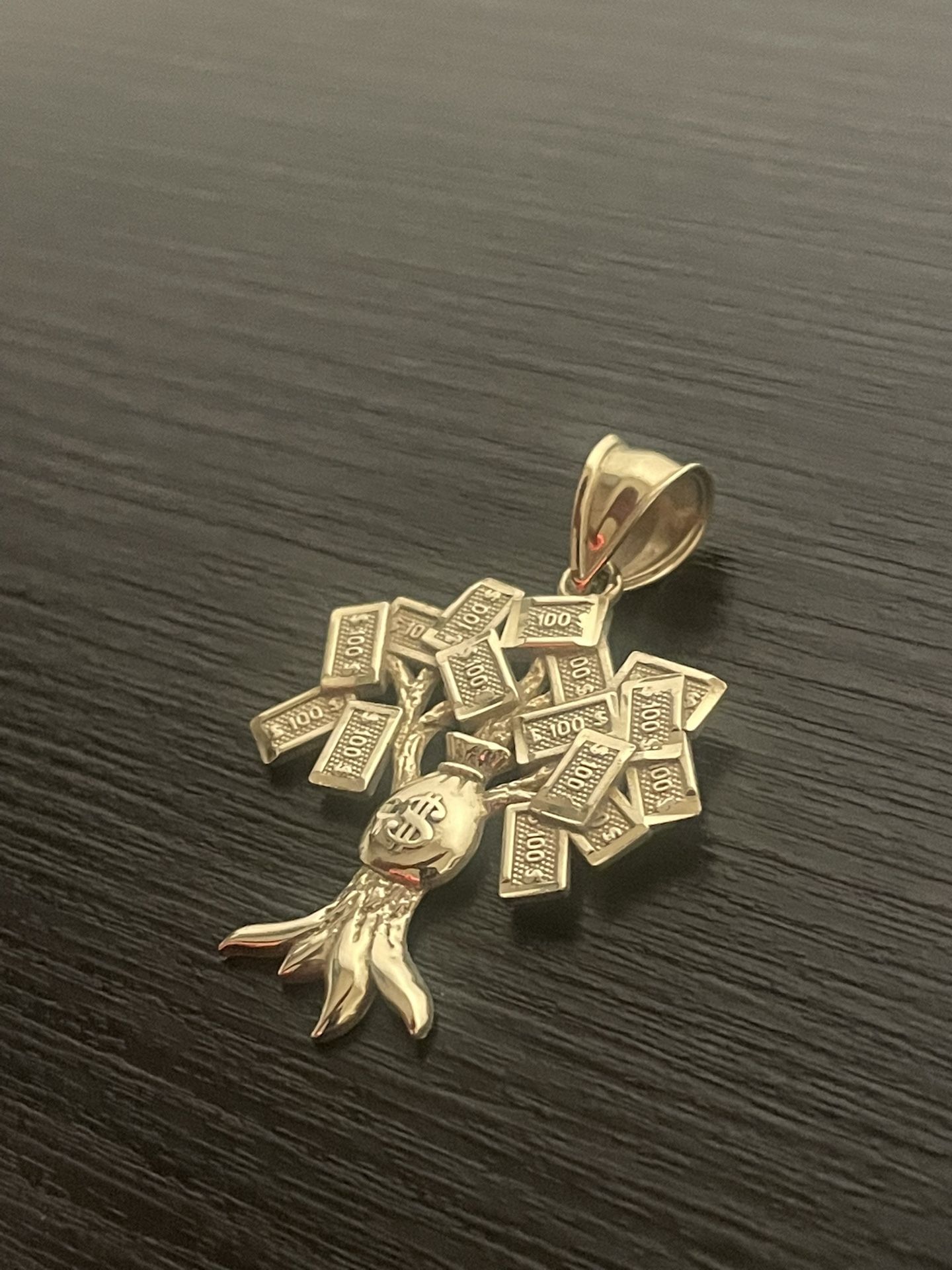 10K Money Tree Pendant 🔥