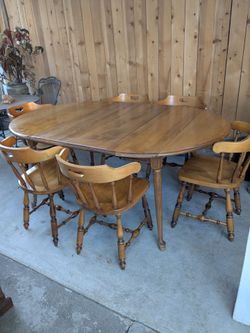 Vintage dining room table with six chairs