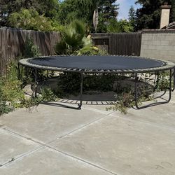 Trampoline for sale