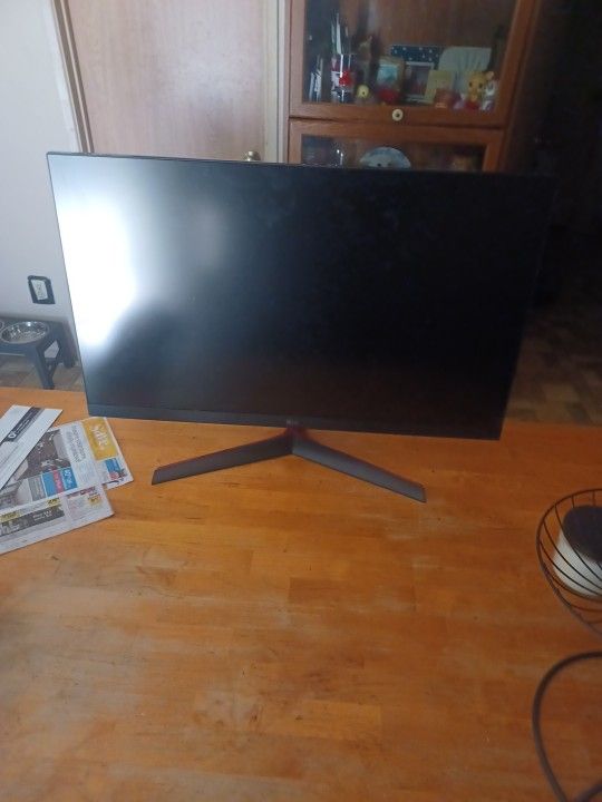 Lg ultra gear twenty seven inch monitor