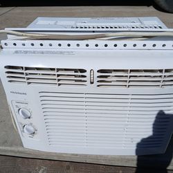 window air conditioners