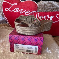 Tory Burch Wedge Slide - Metallic 