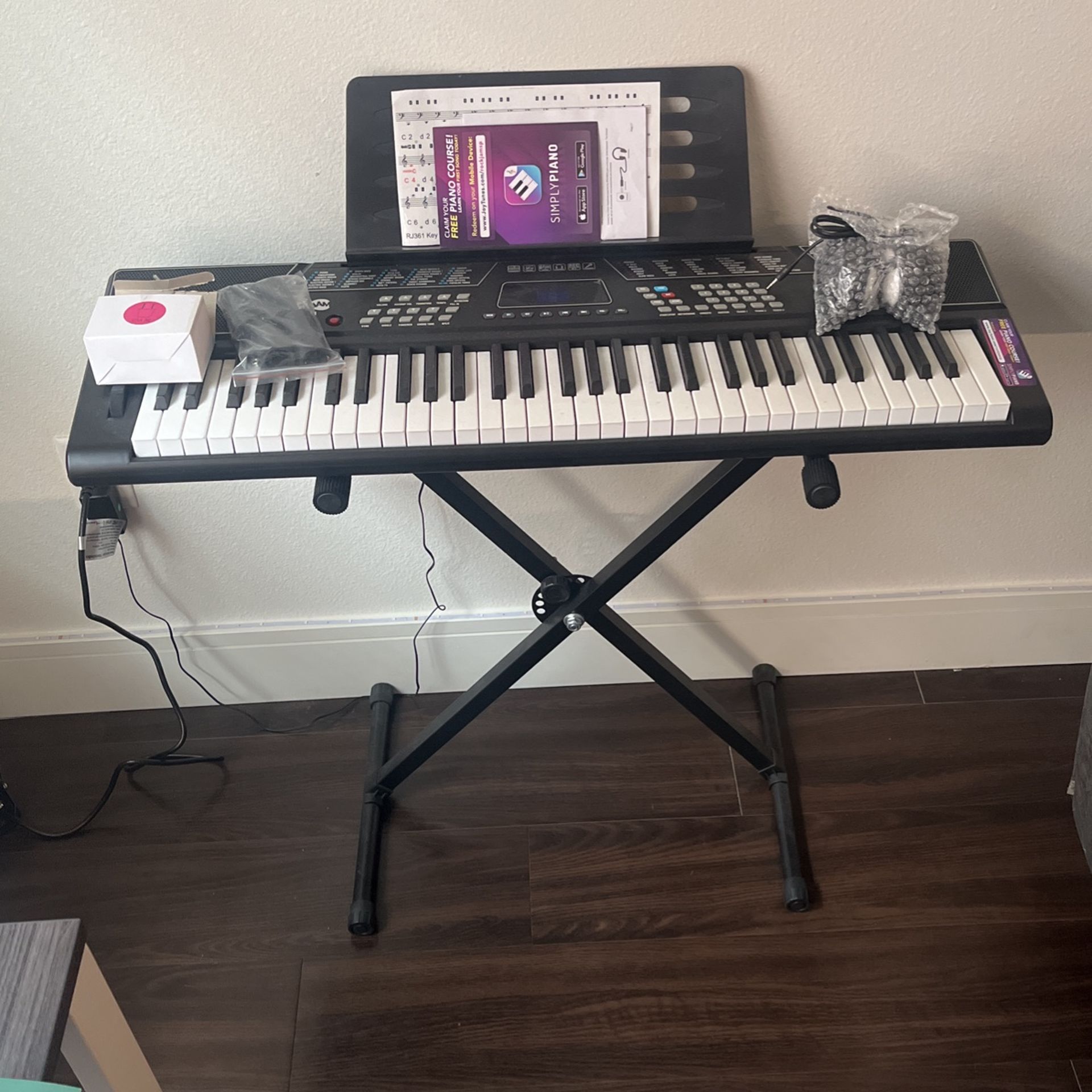 BRAND NEW KEYBOARD