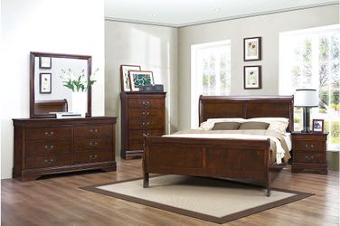 4 Pieces Bedroom set, Queen Bed, Dresser, Mirror, and one Night Stand