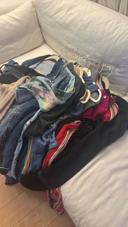 Bundle clothes size s/ m