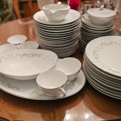 Noritake "Westview" China – Vintage Porcelain Plate Set