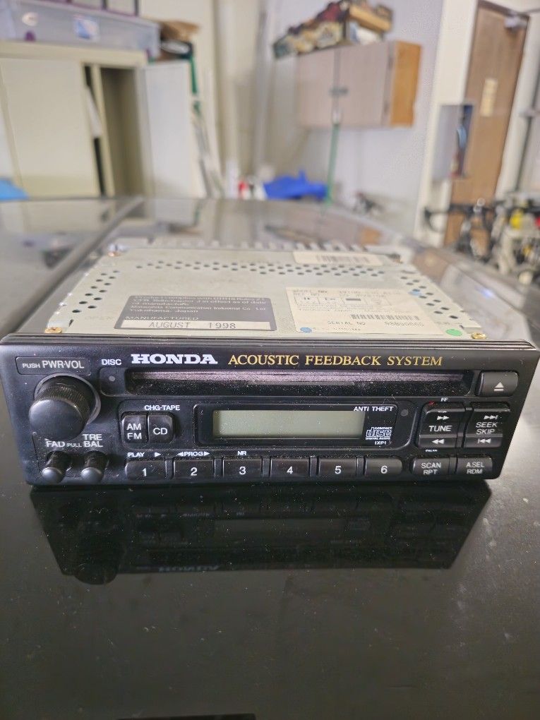 OEM Honda Prelude 1998 Radio Stereo Head