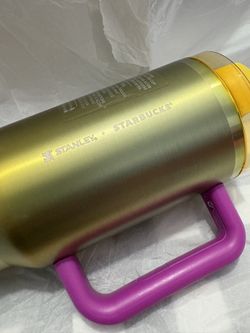 Stanley + Starbucks 40oz Cup Purple/Yellow Ombré
