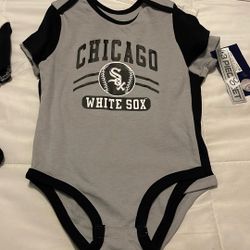 Chicago White Sox 3piece Onesie Set 18 Months 