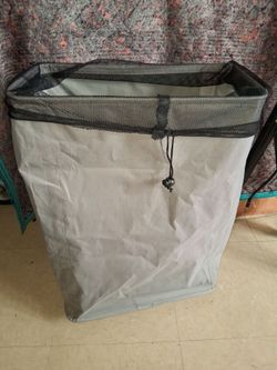 BED OR BATHROOM LAUNDRY CART