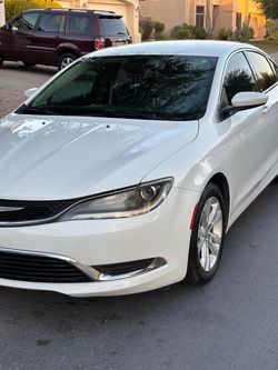 Chrysler 200 Sedan White