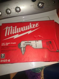 Milwaukee right angle drill