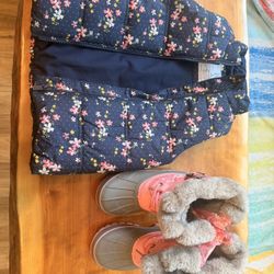 Reduced! Size 10 Snow Boots And GAP Vest