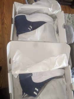 Nike Air Jordan 12 Indigo's size 6.5,