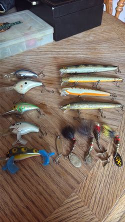 Vintage Fishing Lures Great Shape 50.00