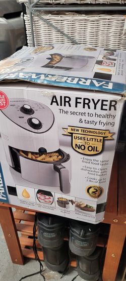 Large Air Fryer Cooks 2 lbs food NEW