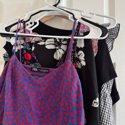 Mas de 70 piezas ropa de mujer 