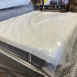 ‼️King Mattress Tempurpedic ProAdapt Soft ‼️
