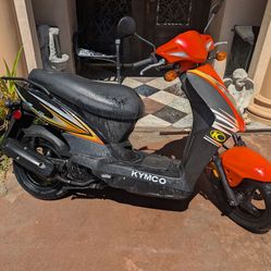 2018 kymc with 765 miles. Paperwork in hand.