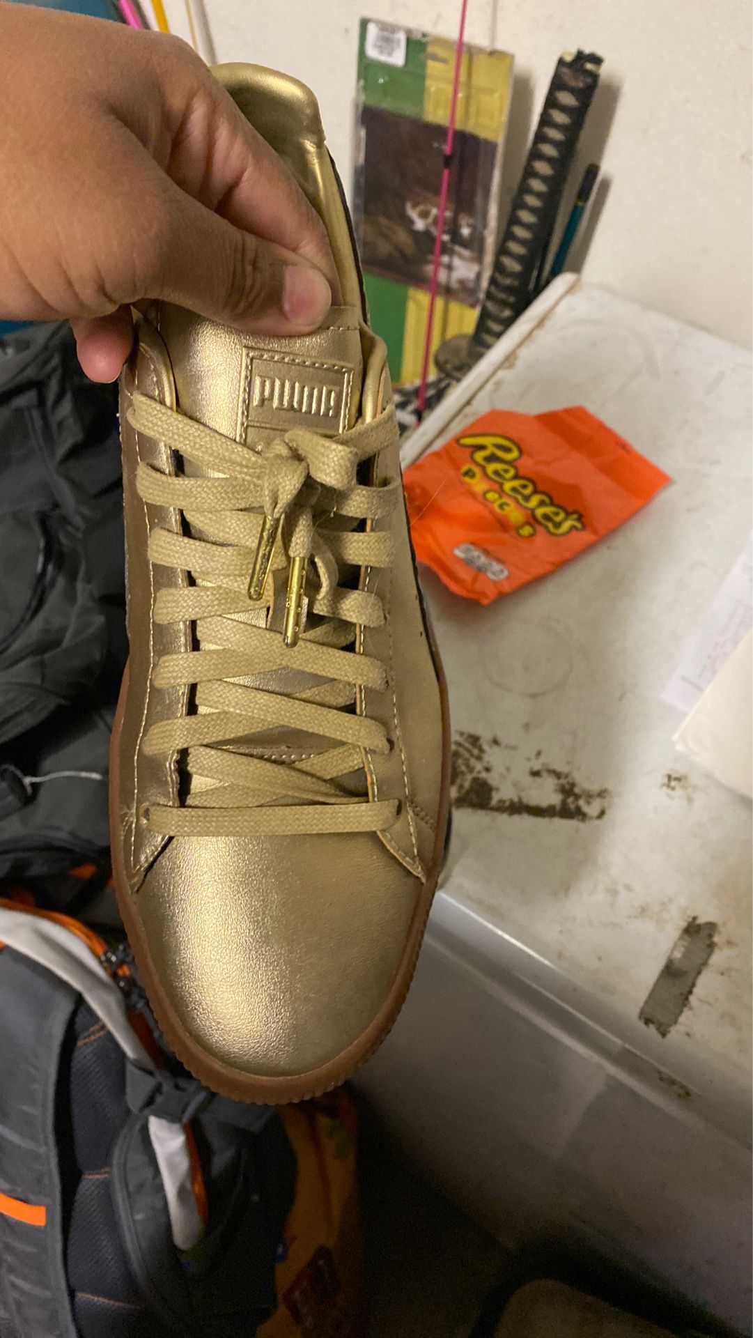 Gold pumas like new 9.5 men’s
