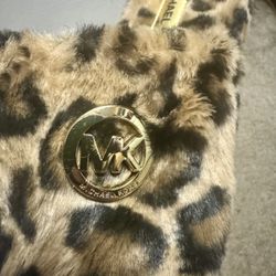 MK Leopard Faux Fur Slippers Size 9