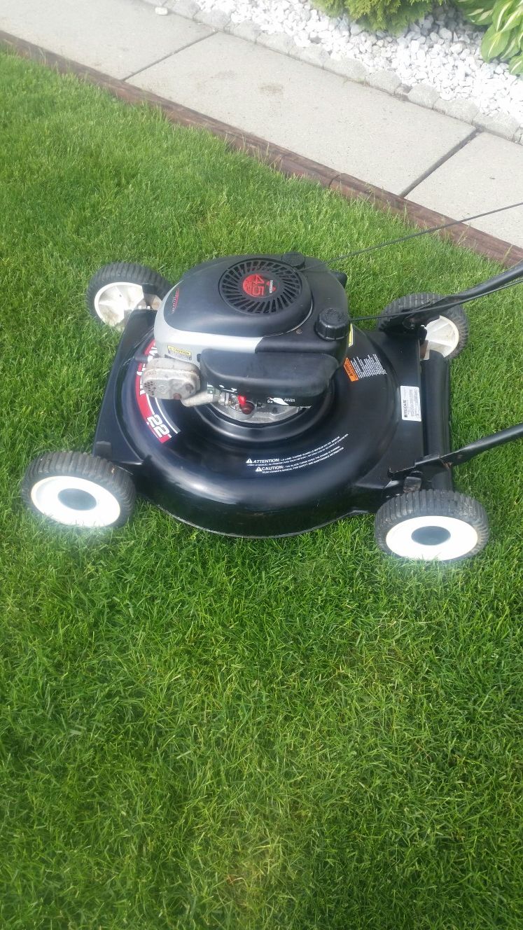Push mower Meijer engine 4.5 hp 4 cycle no mix gas oil 22 inc wide cut used meaby 10 hr have riding mower like brand new Pickup today
