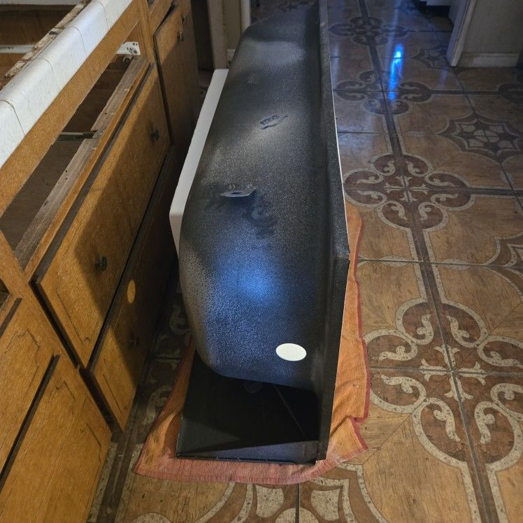 Sturdy And Solid Bathtub