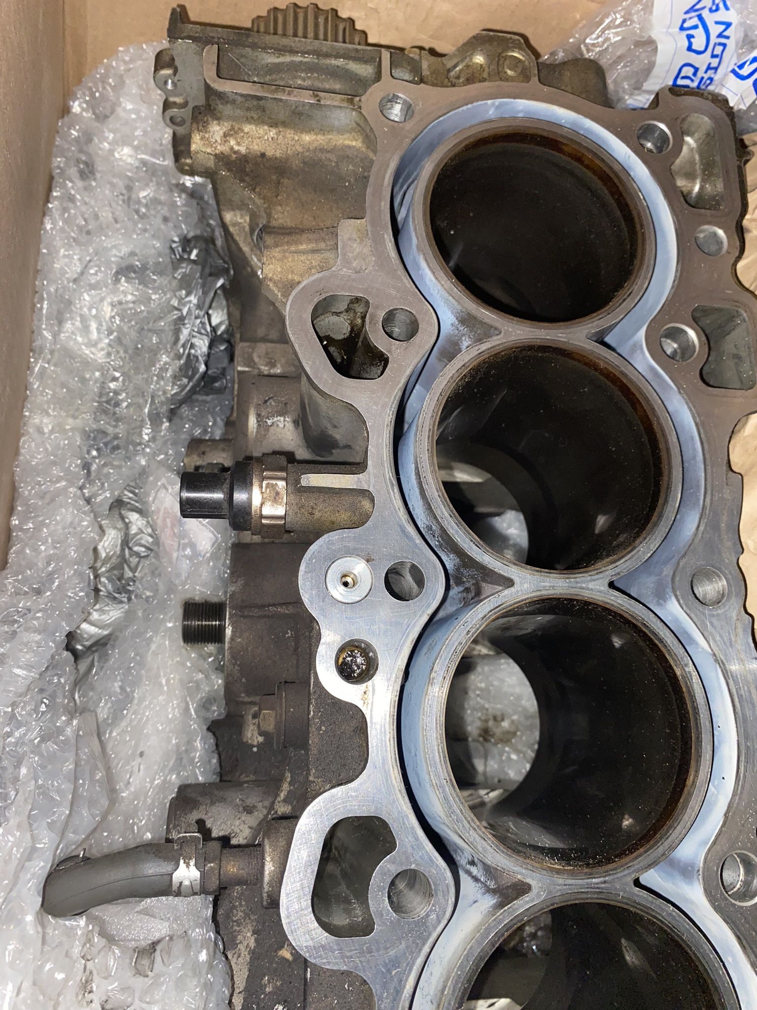 Acura Integra B18C1 GSR Engine Block And Head for Sale in Downey, CA