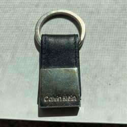 Calvin Klein Leather And Brushed Metal key Chain. 