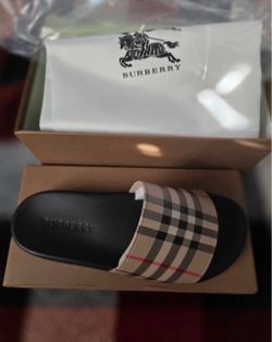 Burberry slides