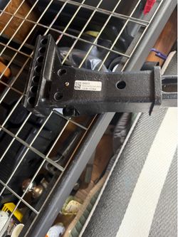 New Never Used Blue Ox heavy Duty 2 inch receiver