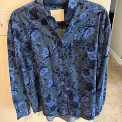 NWT Women’s Lucky Brand Sz. M button down shirt $10 93309