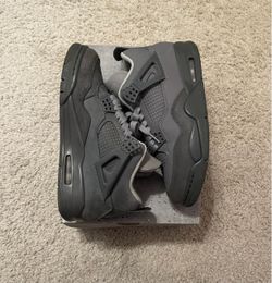Jordan 4 “Wet Cement” Size 8.5
