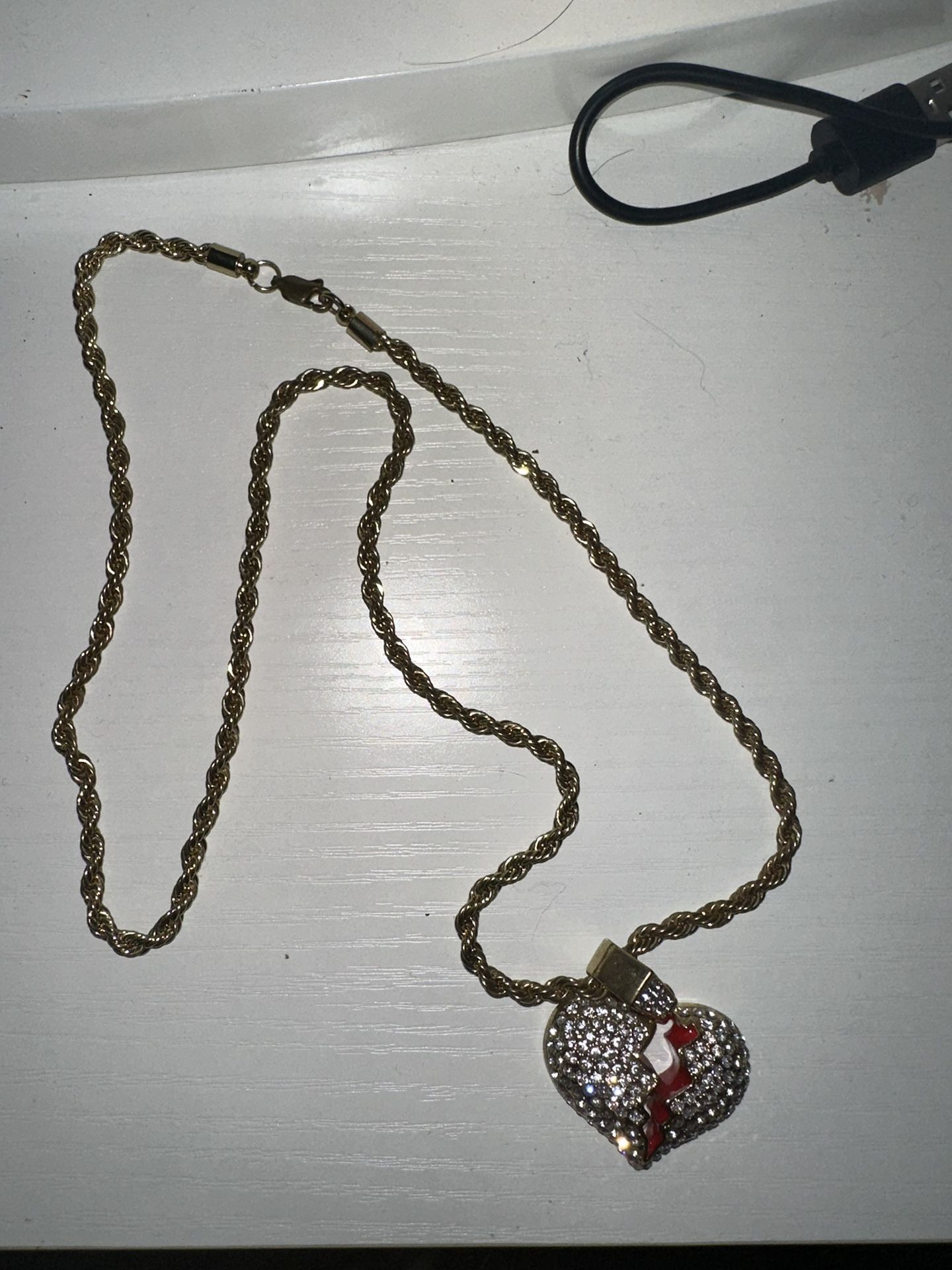 Heartbreak Necklace 