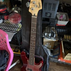 Squire By Fender Bass Guitar W/ Amp
