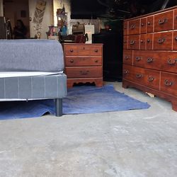 Bedroom set