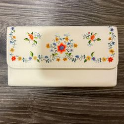 Floral White Clutch Purse