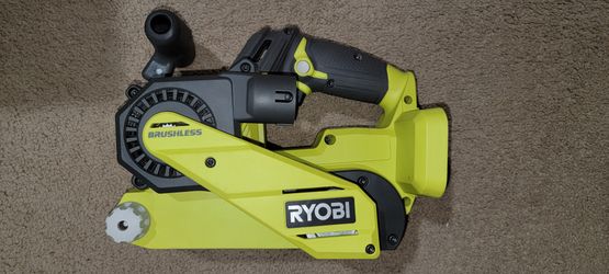 RYOBI

ONE+ 18V Cordless Brushless 3 in. x 18 in. Belt Sander (Tool Only) 