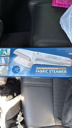 Fabric steamer / iron