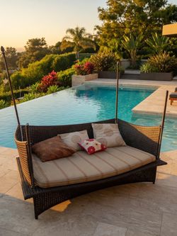 Outdoor Daybed
