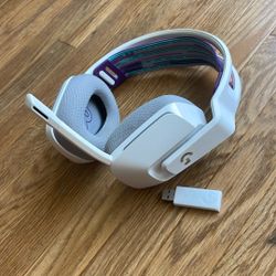 Logitech Wireless Gaming Headphone G733