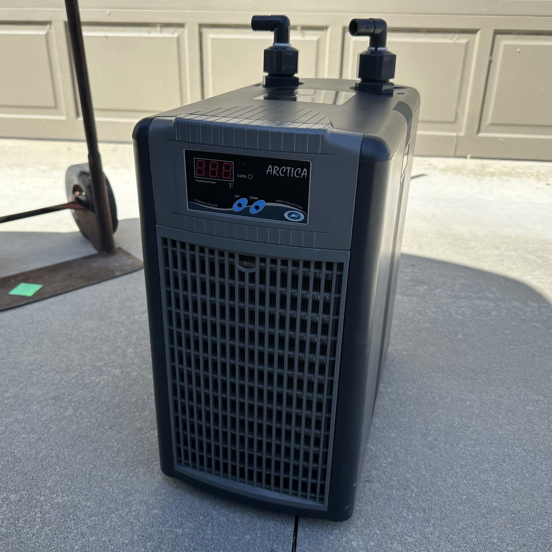 JBJ Arctica Aquarium Chiller- DBE 200 1/4 HP Works Great