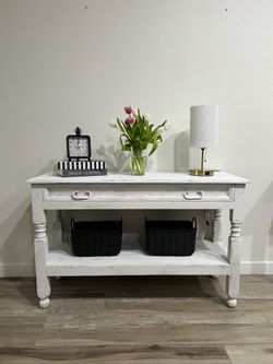 Entry console table
