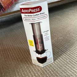 AeroPress Coffee Maker – Brand New in Box