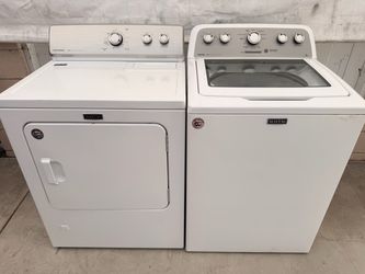 Maytag Washer and Dryer Gas set