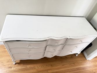 1920 Vintage Wood Dresser