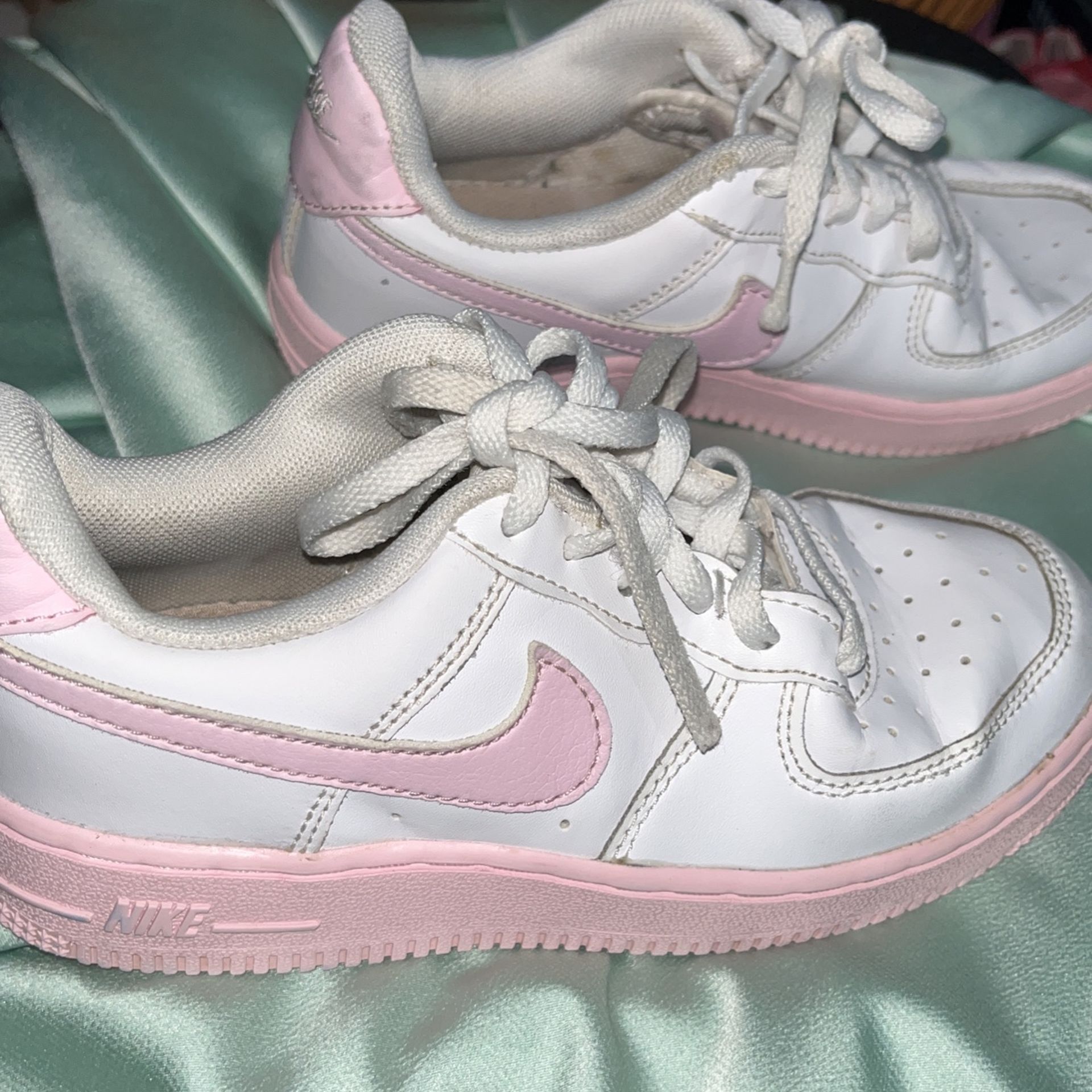 Nike Air Force 1 Low White Pink Foam (GS)