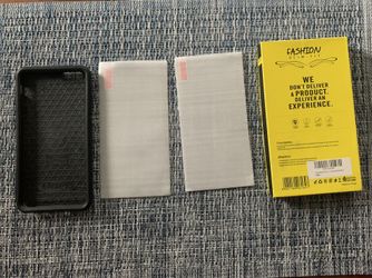 iPhone 6xplus Otter box Case & 2 Screen Protectors 